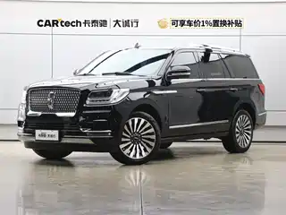 Lincoln Navigator 2022