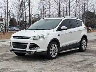 Ford Kuga 2015