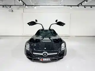 Mercedes-Benz SLS AMG 2010
