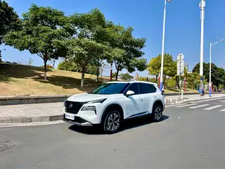 Nissan X-Trail 2024