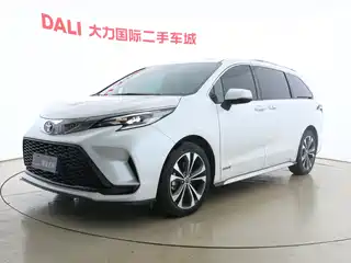 Toyota Granvia 2023