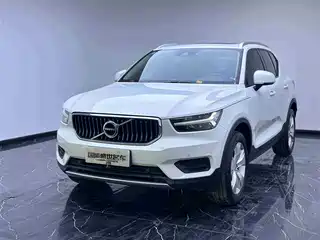 Volvo XC40 2022