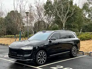 AITO Wenjie M9 2025