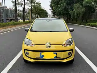Volkswagen up! 2015