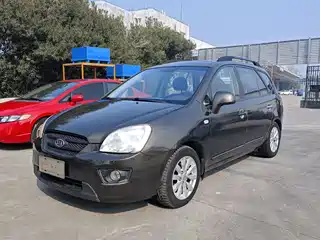 Kia Carens 2010