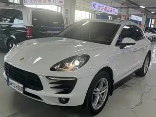 Porsche Macan 2014