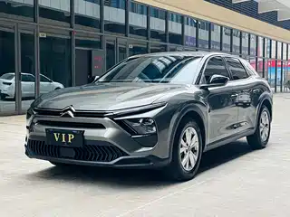 Citroën Versailles C5 X 2025