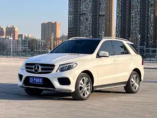 Mercedes-Benz GLE 2016