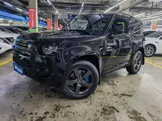 Land Rover Defender 2023