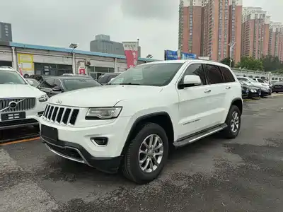 Jeep Grand Cherokee (Import) 2016