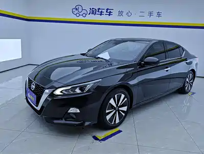 Nissan Teana 2023