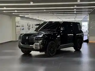 Yangwang U8 2023