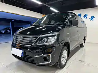 Dongfeng Fengxing Lingzhi 2017