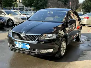 Škoda Rapid 2015