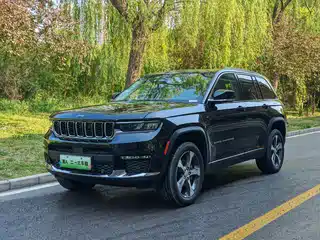 Jeep Grand Cherokee 4xe (Import) 2025
