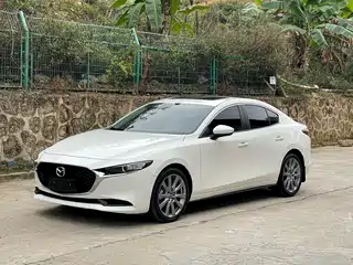 Mazda Mazda3 Axela 2023