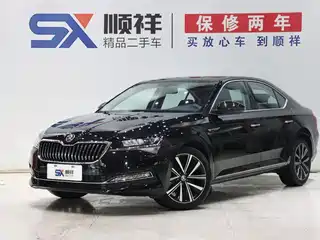 Škoda Superb 2023