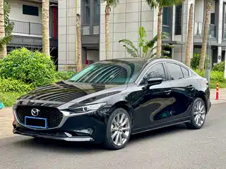 Mazda Mazda3 Axela 2021