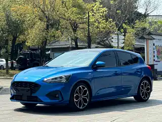 Ford Focus 2021