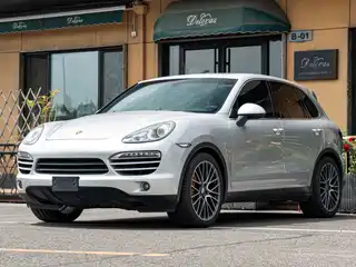 Porsche Cayenne 2010