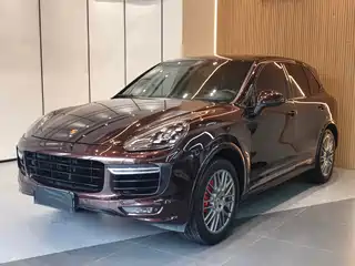 Porsche Cayenne 2016