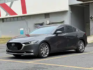Mazda Mazda3 Axela 2022