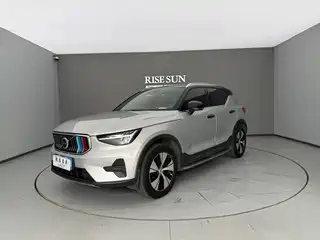Volvo XC40 2023