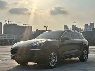 Porsche Cayenne 2014