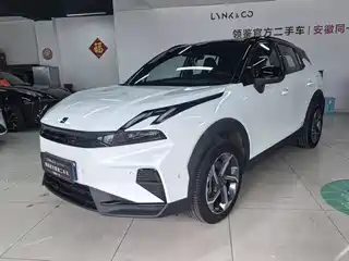 Lynk & Co 06 2025