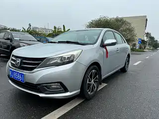 Zotye Z300 2015