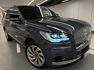 Lincoln Navigator 2023