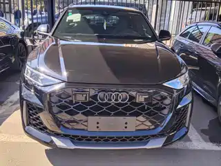 Audi Audi RS Q8 2025