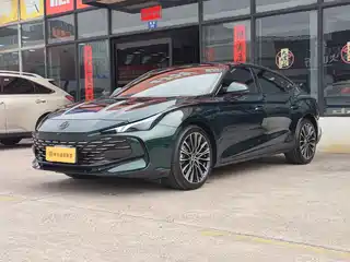 MG MG7 2025