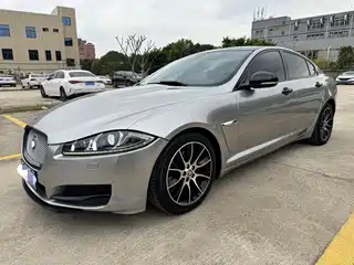 Jaguar XF 2013