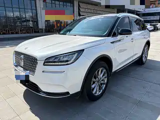 Lincoln Adventurer 2020