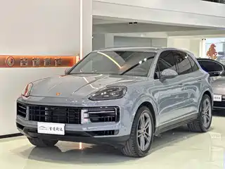 Porsche Cayenne 2024