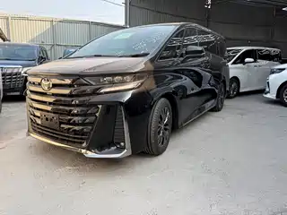 Toyota Vellfire 2025
