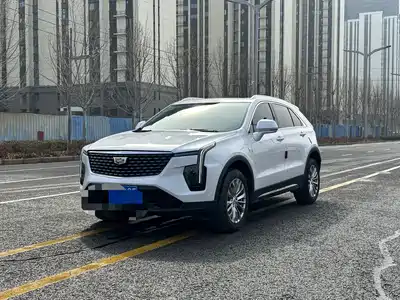 Cadillac XT4 2025