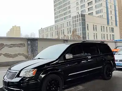 Chrysler Grand Voyager (Import) 2013