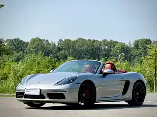 Porsche 718 2022