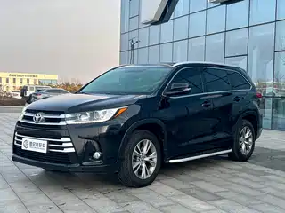 Toyota Highlander 2021