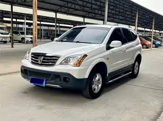 Roewe W5 2015