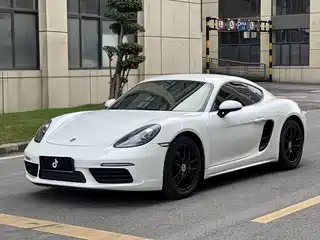 Porsche 718 2016