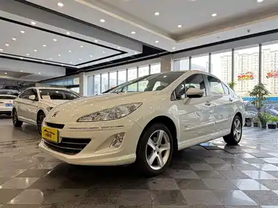 Peugeot 408 2014