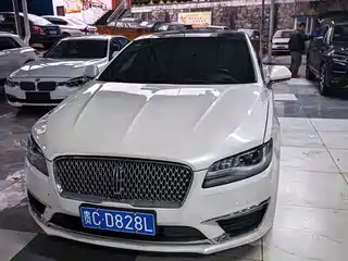 Lincoln MKZ 2018