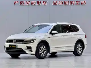 Volkswagen Tiguan L PHEV 2020