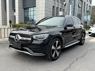 Mercedes-Benz GLC 2023