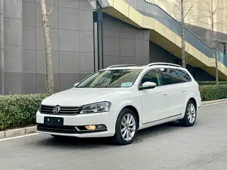 Volkswagen Magotan (Import) 2015