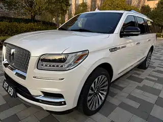 Lincoln Navigator 2020