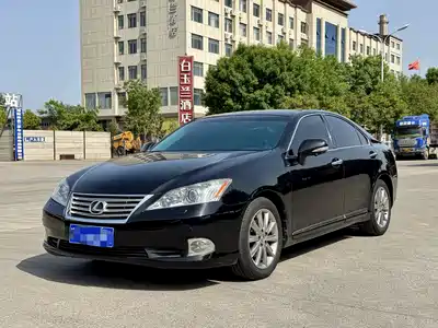 Lexus ES 2013